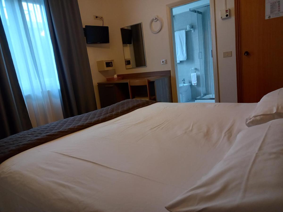 Hotel Lory My Wellness Spa Chianciano Terme Dış mekan fotoğraf