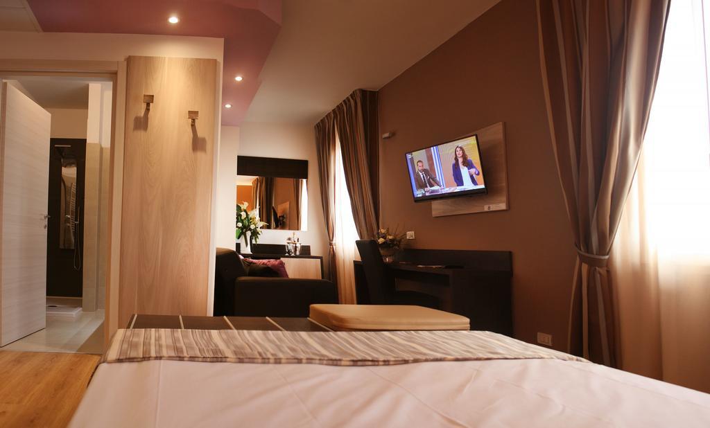 Hotel Lory My Wellness Spa Chianciano Terme Dış mekan fotoğraf