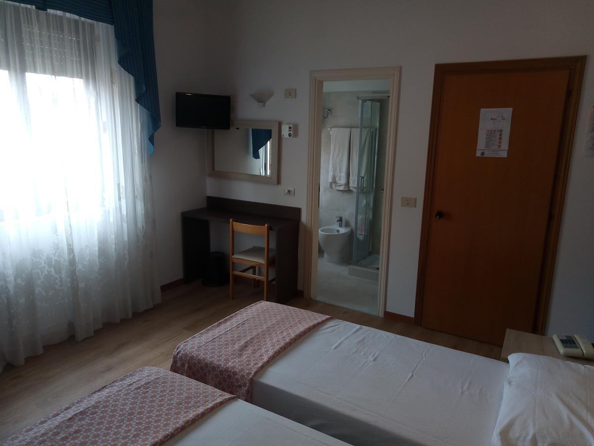 Hotel Lory My Wellness Spa Chianciano Terme Dış mekan fotoğraf